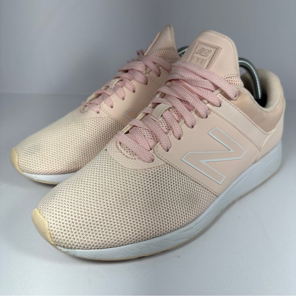 New Balance Women's 24v1 Lifestyle Shoe‎ Sneaker 11 Pink/White WRL24TG